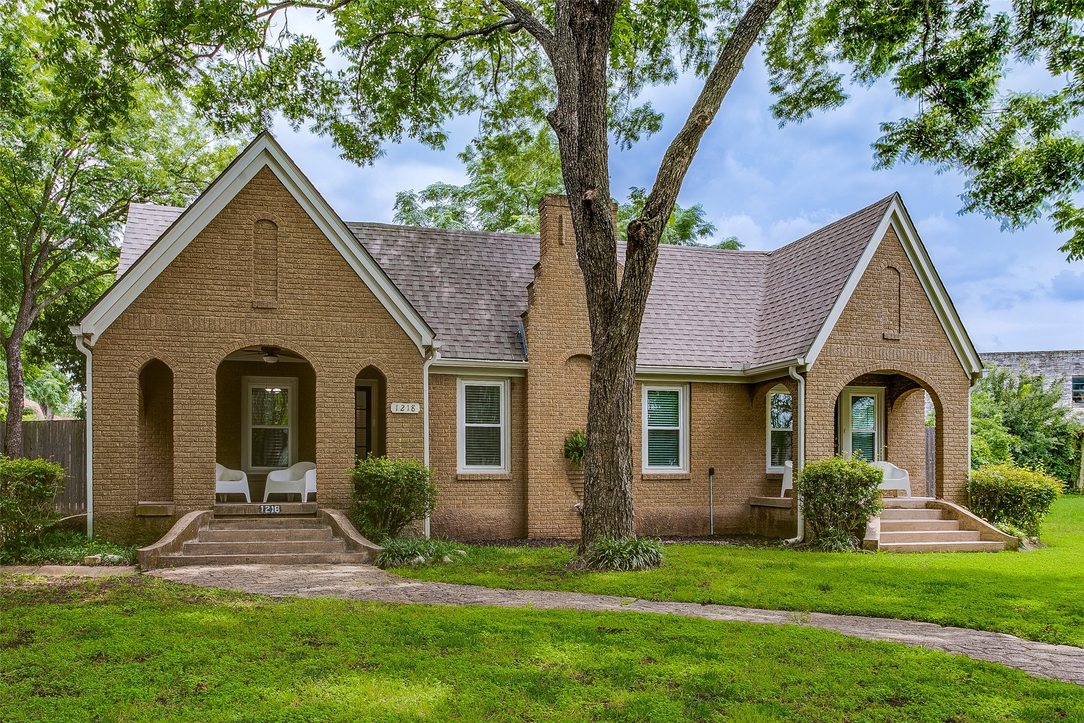 1218 Brunner Avenue Dallas TX 75224