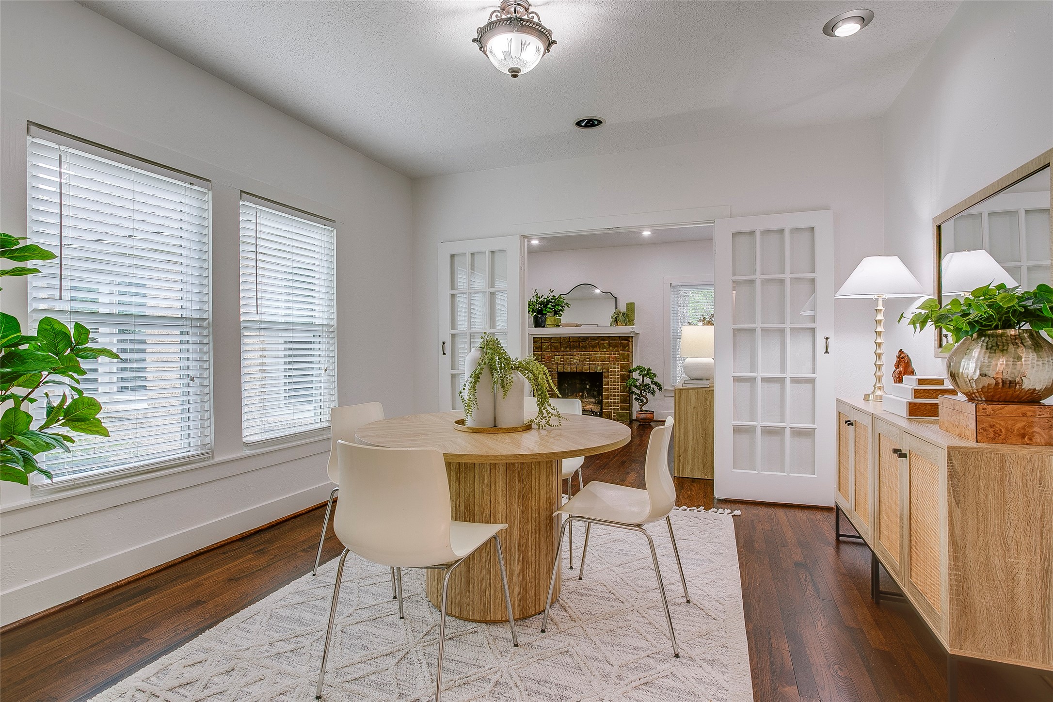 1218 Brunner Avenue Dallas TX 75224