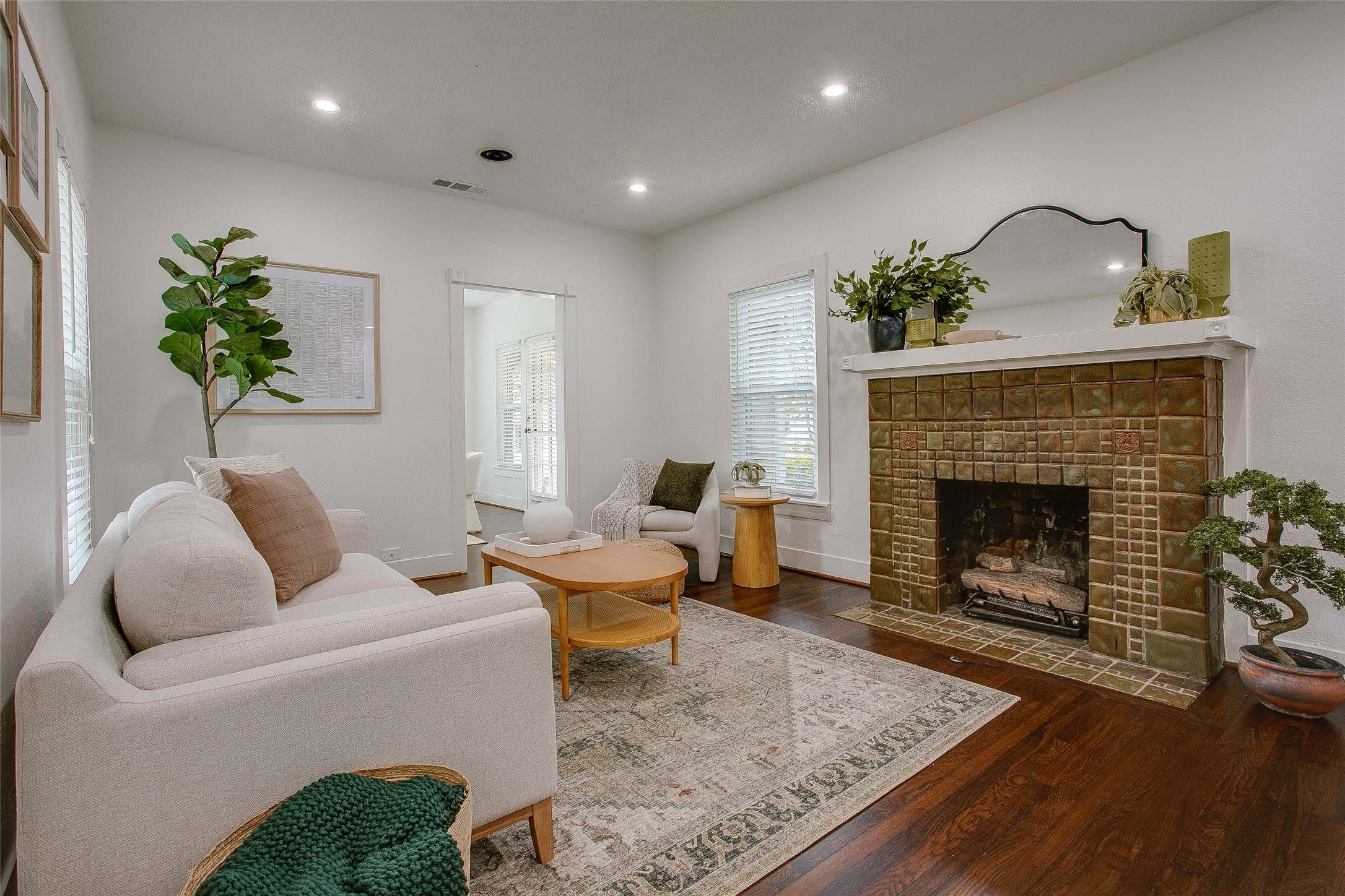 1218 Brunner Avenue Dallas TX 75224