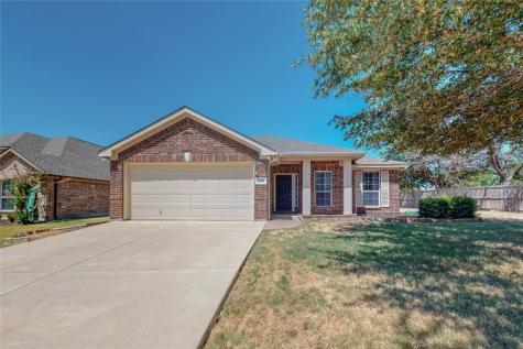 699 Johnson Drive Crowley TX 76036