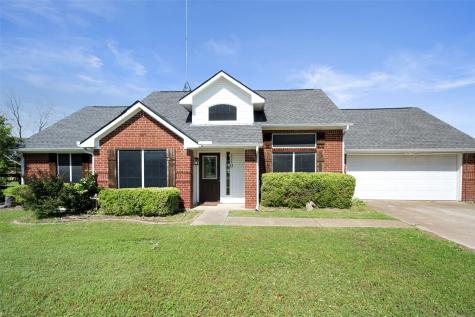 110 Mulberry Drive Trenton TX 75490