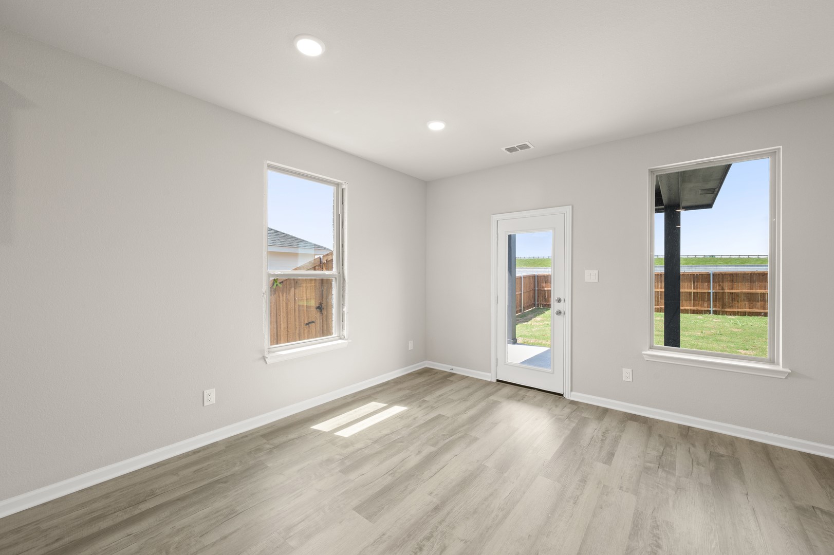 3113 Hawkview Drive Cleburne TX 76031