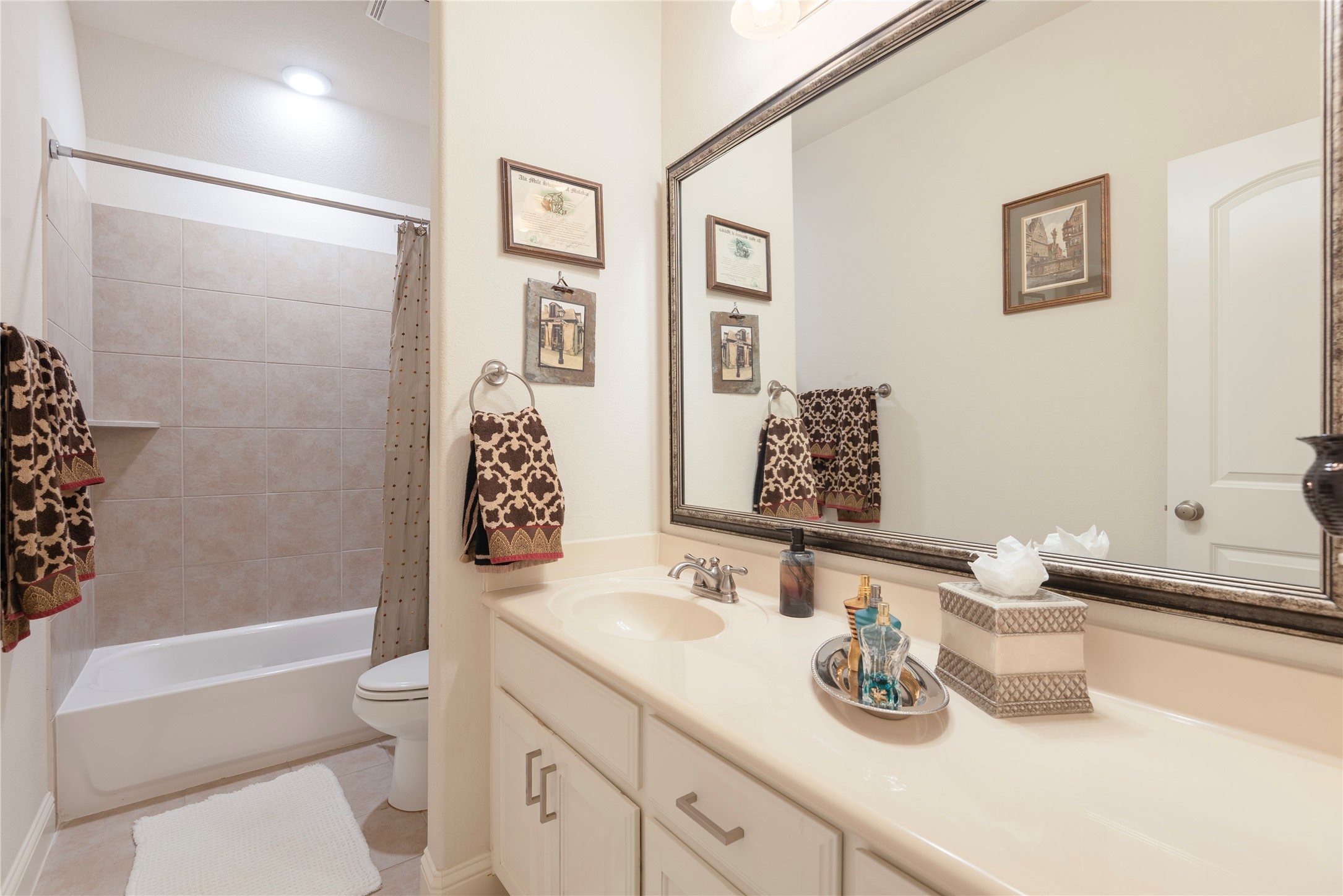 8320 Lindsay Gardens The Colony TX 75056