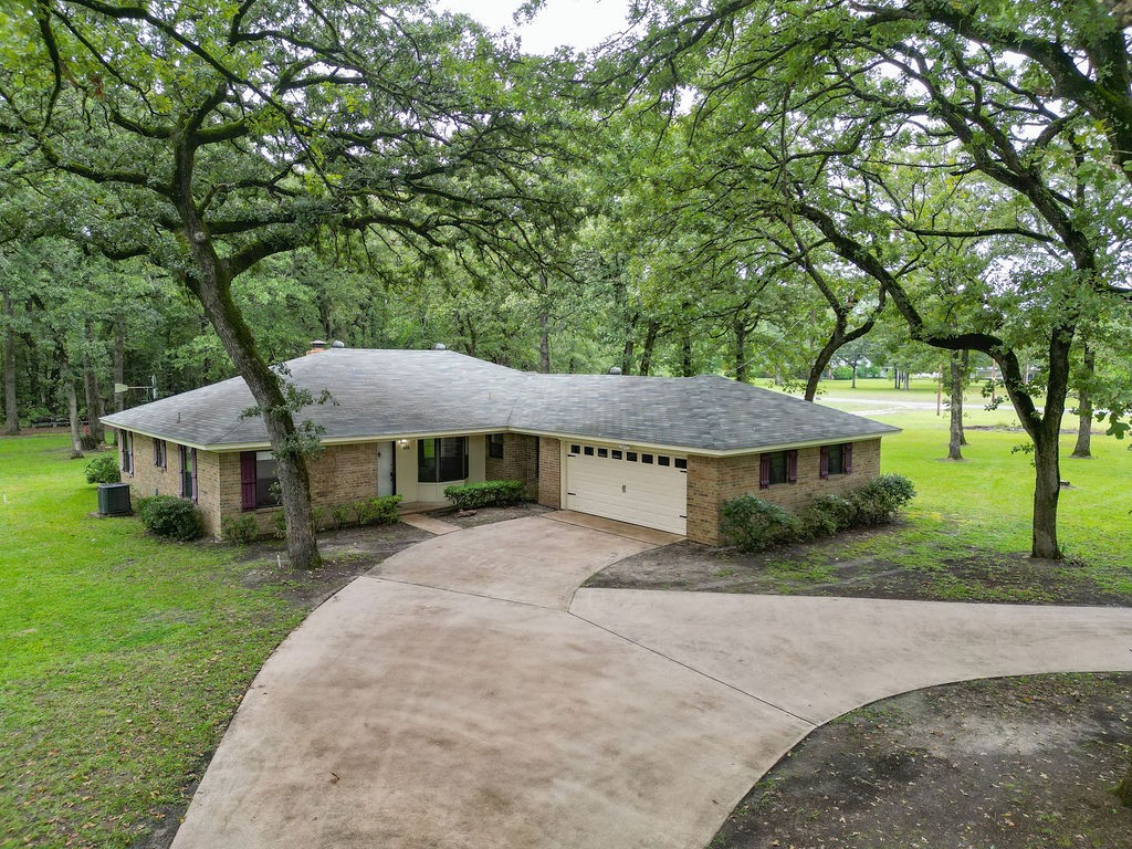 605 County Road 2445 Mineola TX 75773