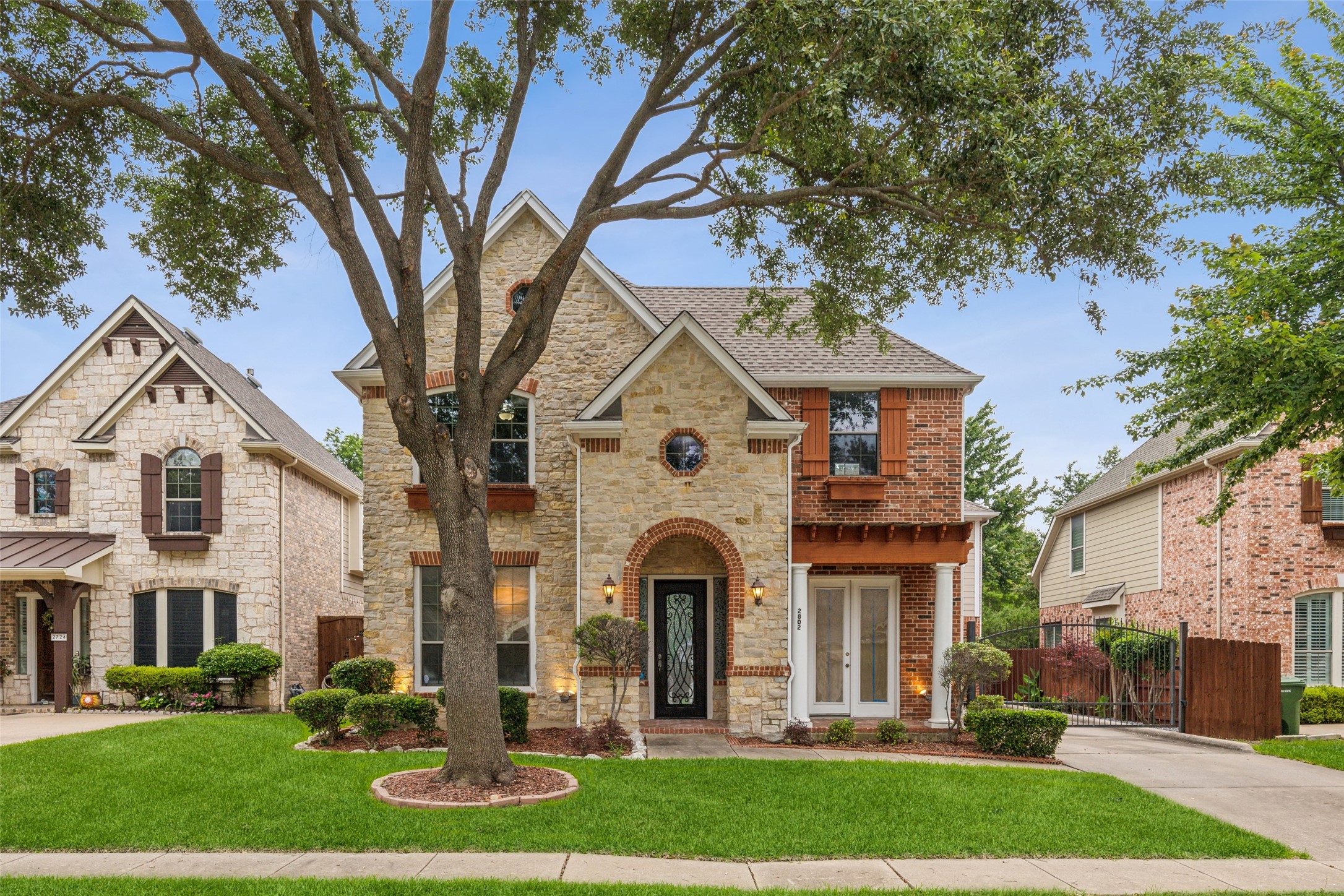2802 Crystal Falls Drive Garland TX 75044