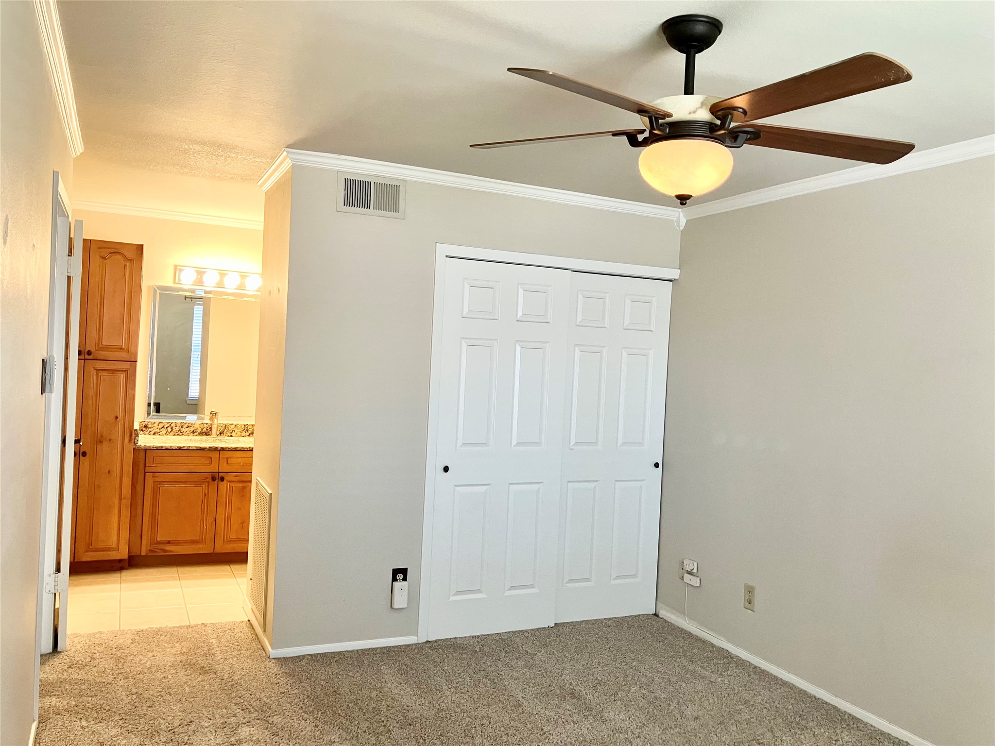 5664 Cedar Creek Drive Benbrook TX 76109