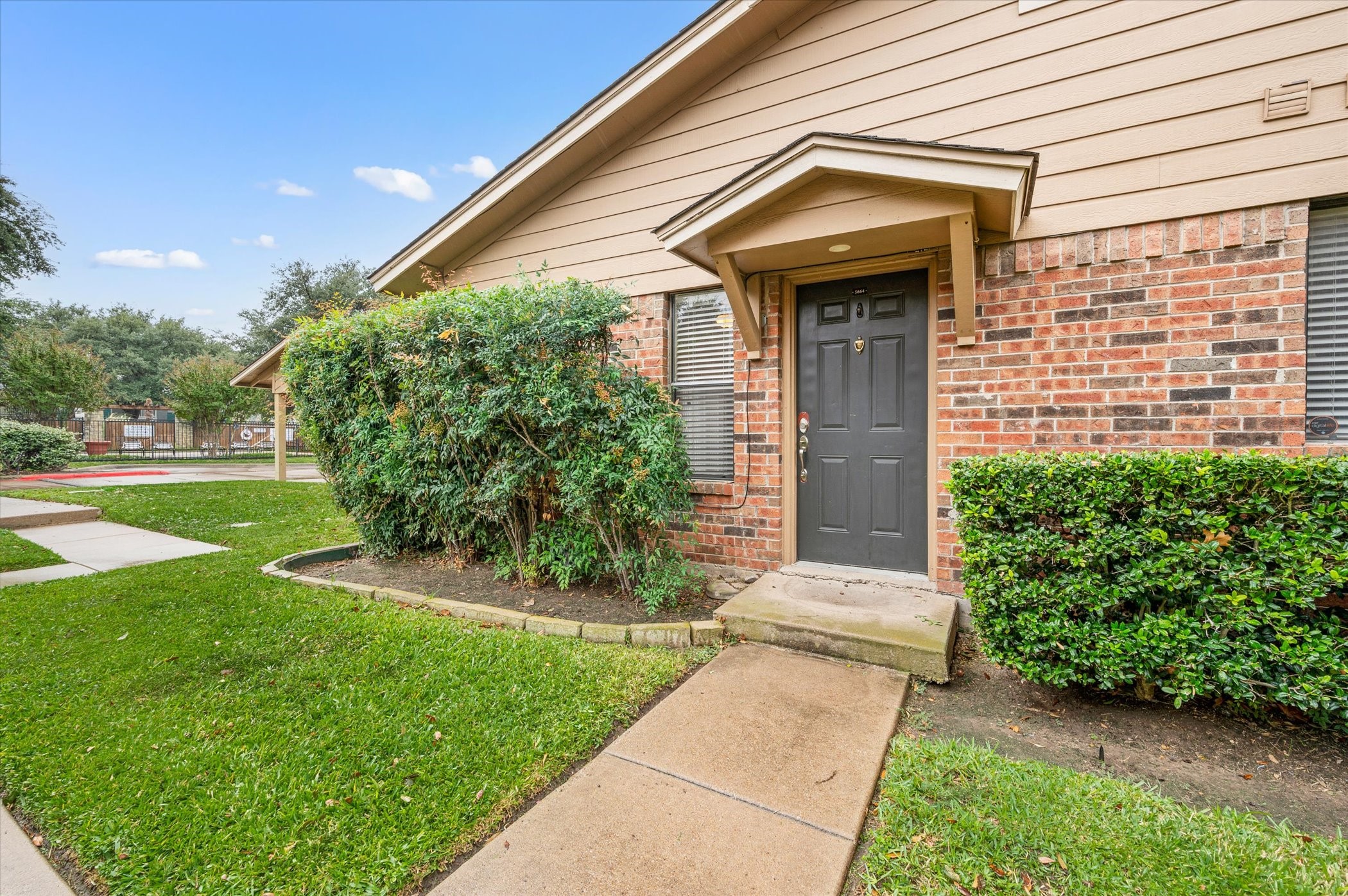 5664 Cedar Creek Drive Benbrook TX 76109
