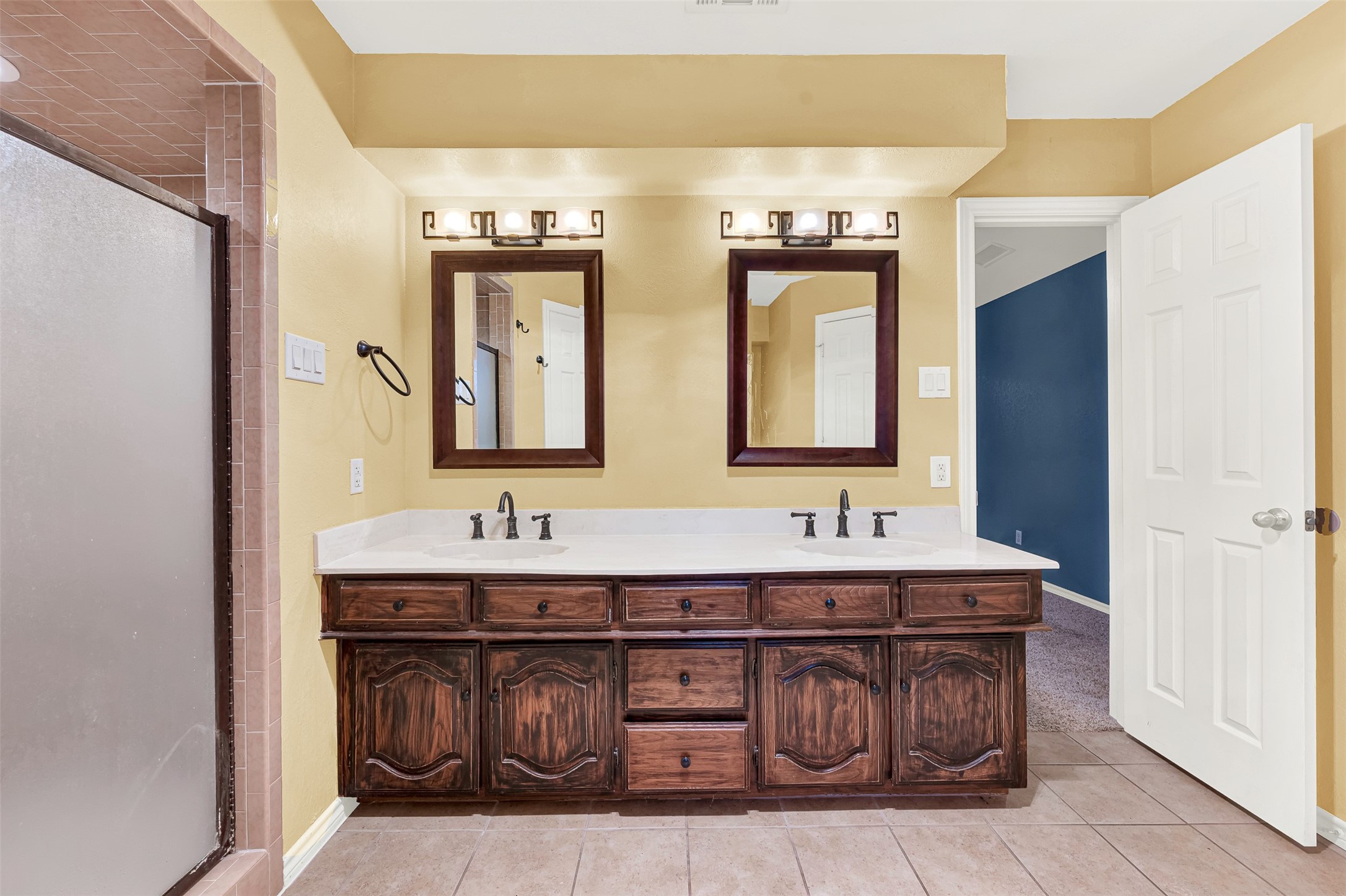 15526 Brookhollow Circle Forney TX 75126