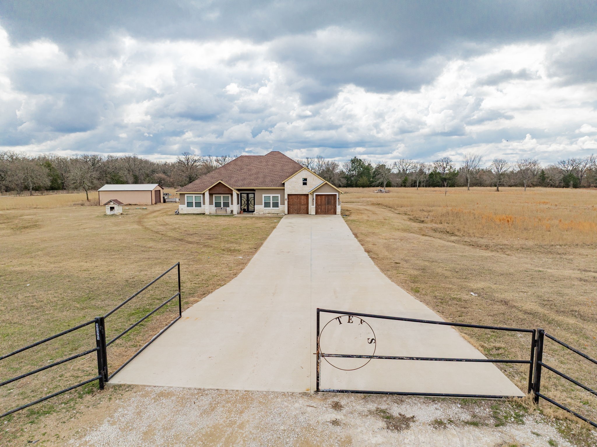 9325 County Road 4074 Scurry TX 75158