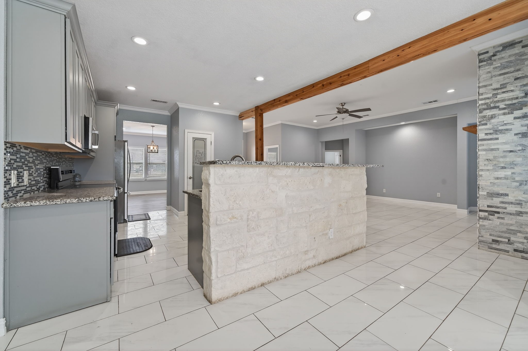 9325 County Road 4074 Scurry TX 75158