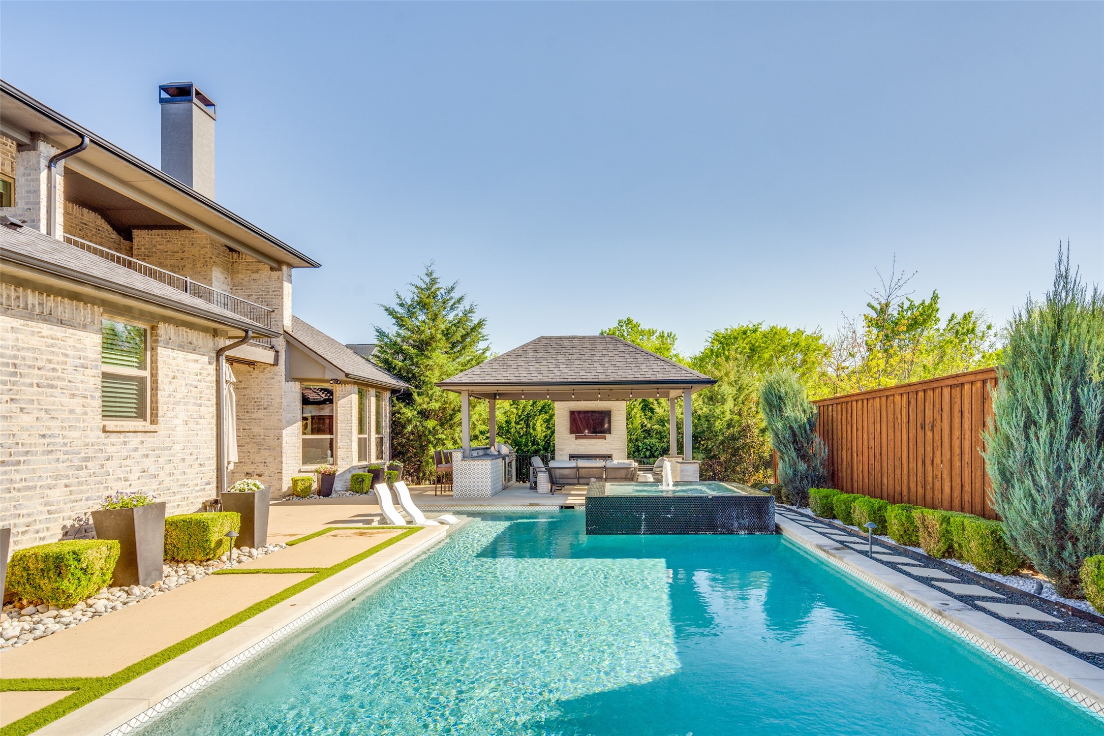 10215 Blackenhurst Lane Frisco TX 75033