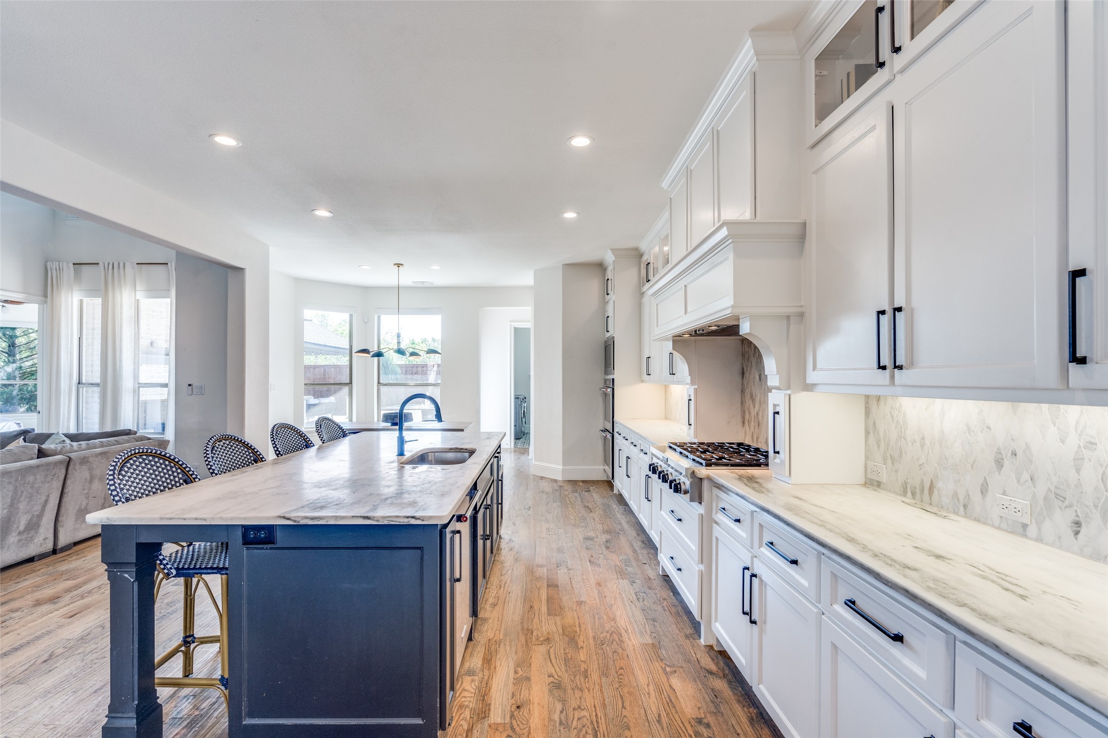 10215 Blackenhurst Lane Frisco TX 75033