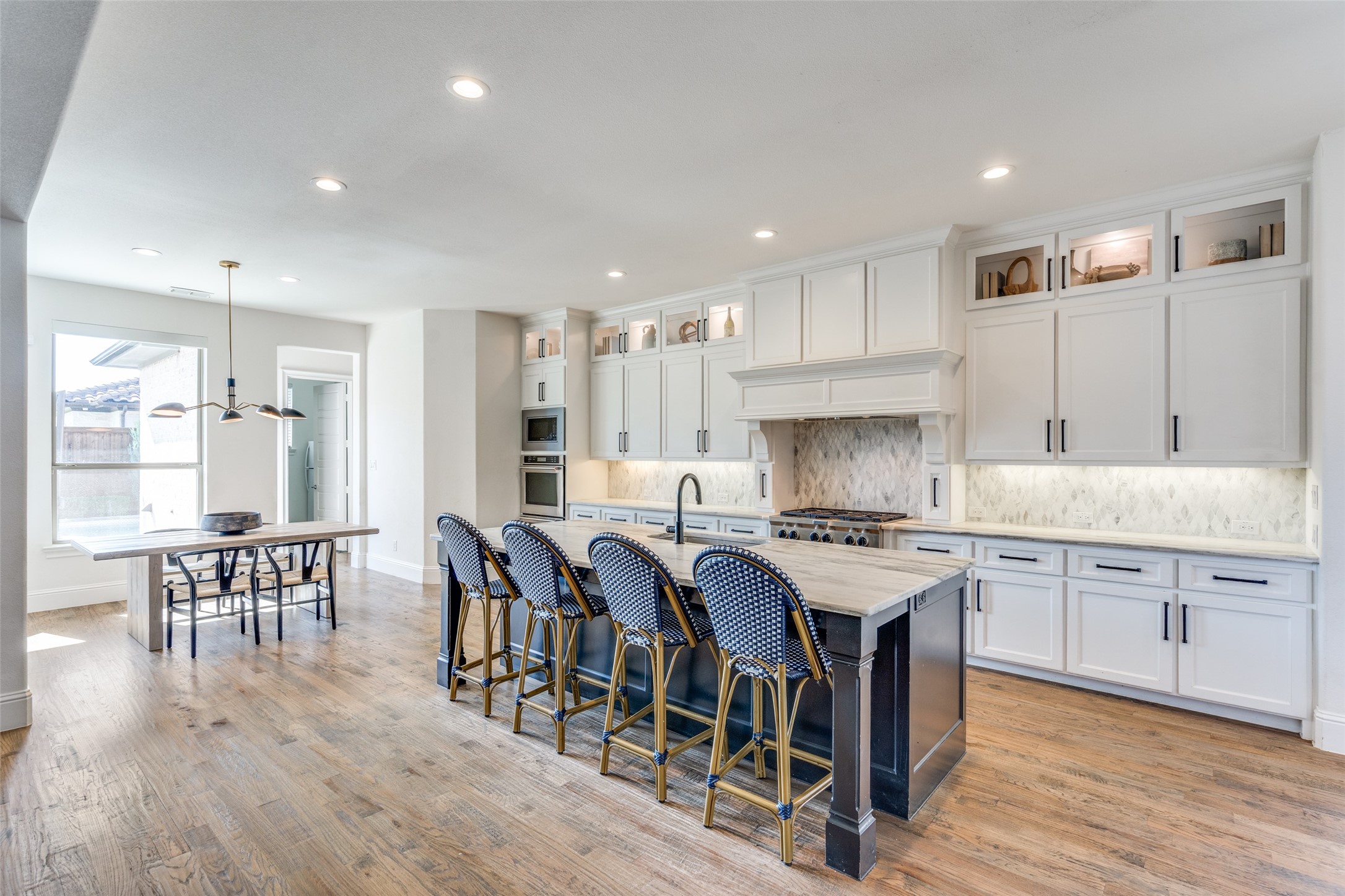 10215 Blackenhurst Lane Frisco TX 75033