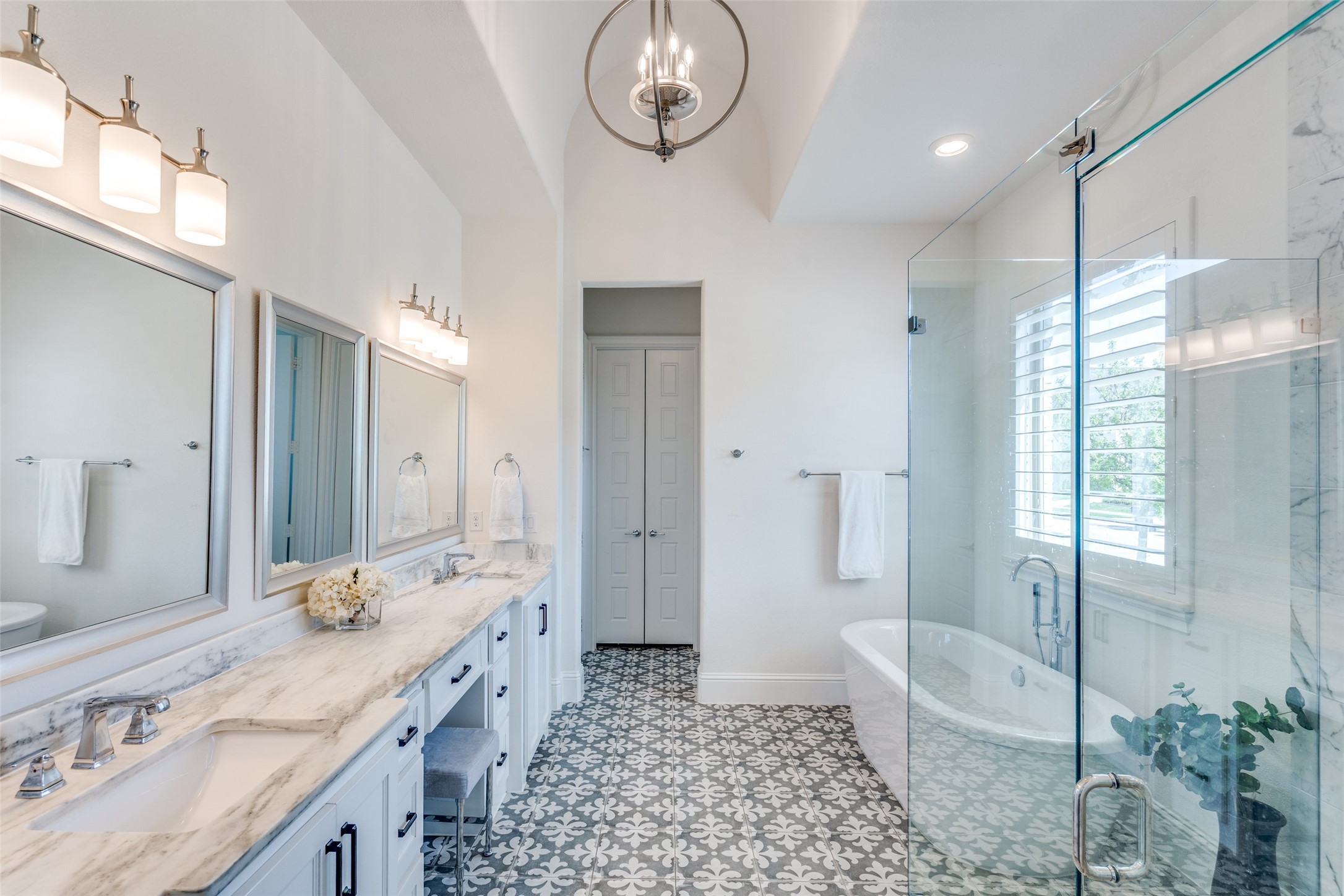 10215 Blackenhurst Lane Frisco TX 75033