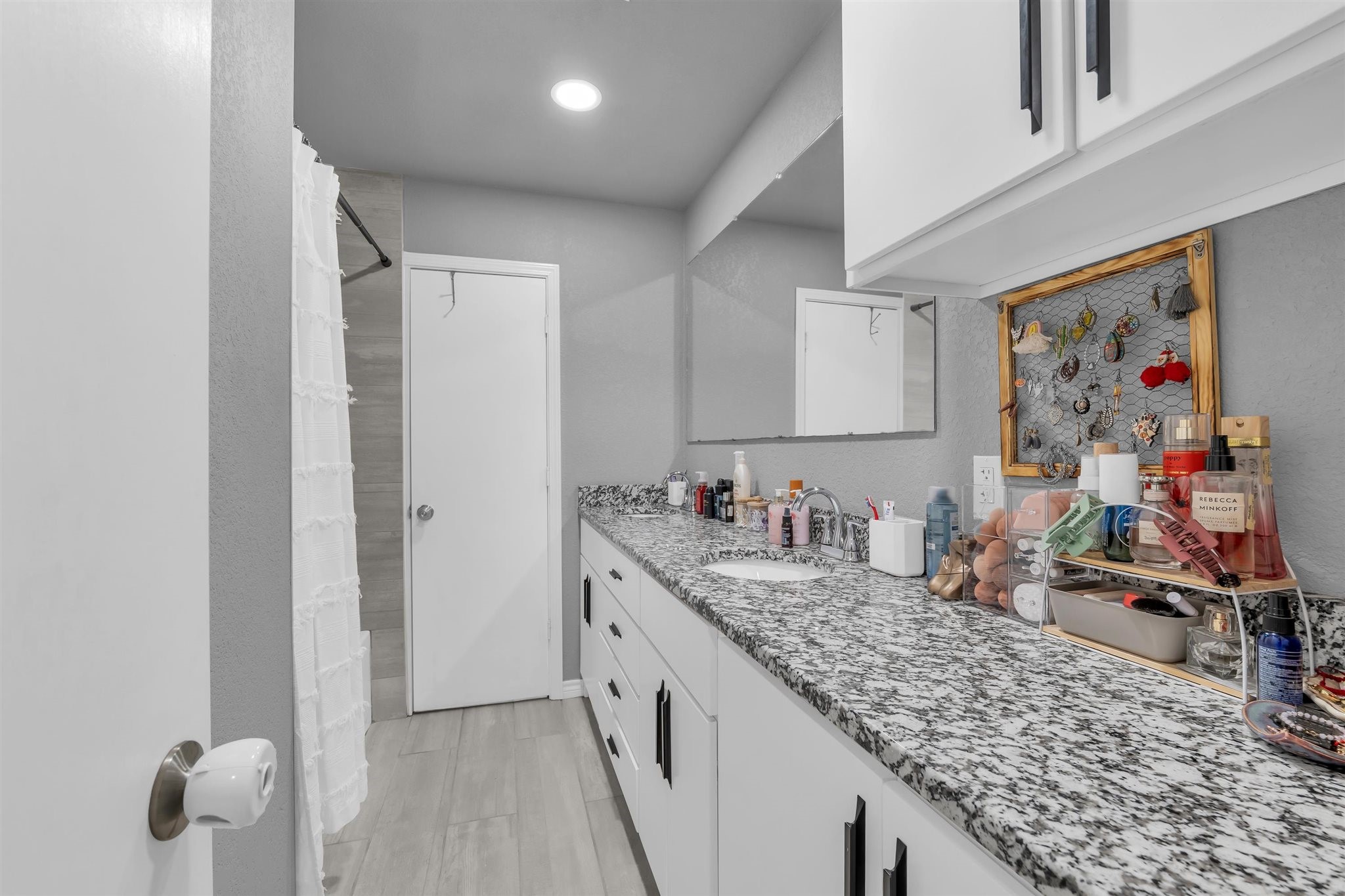 408 Little Avenue Mcgregor TX 76657