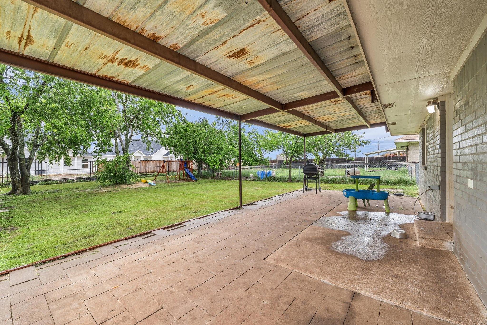408 Little Avenue Mcgregor TX 76657