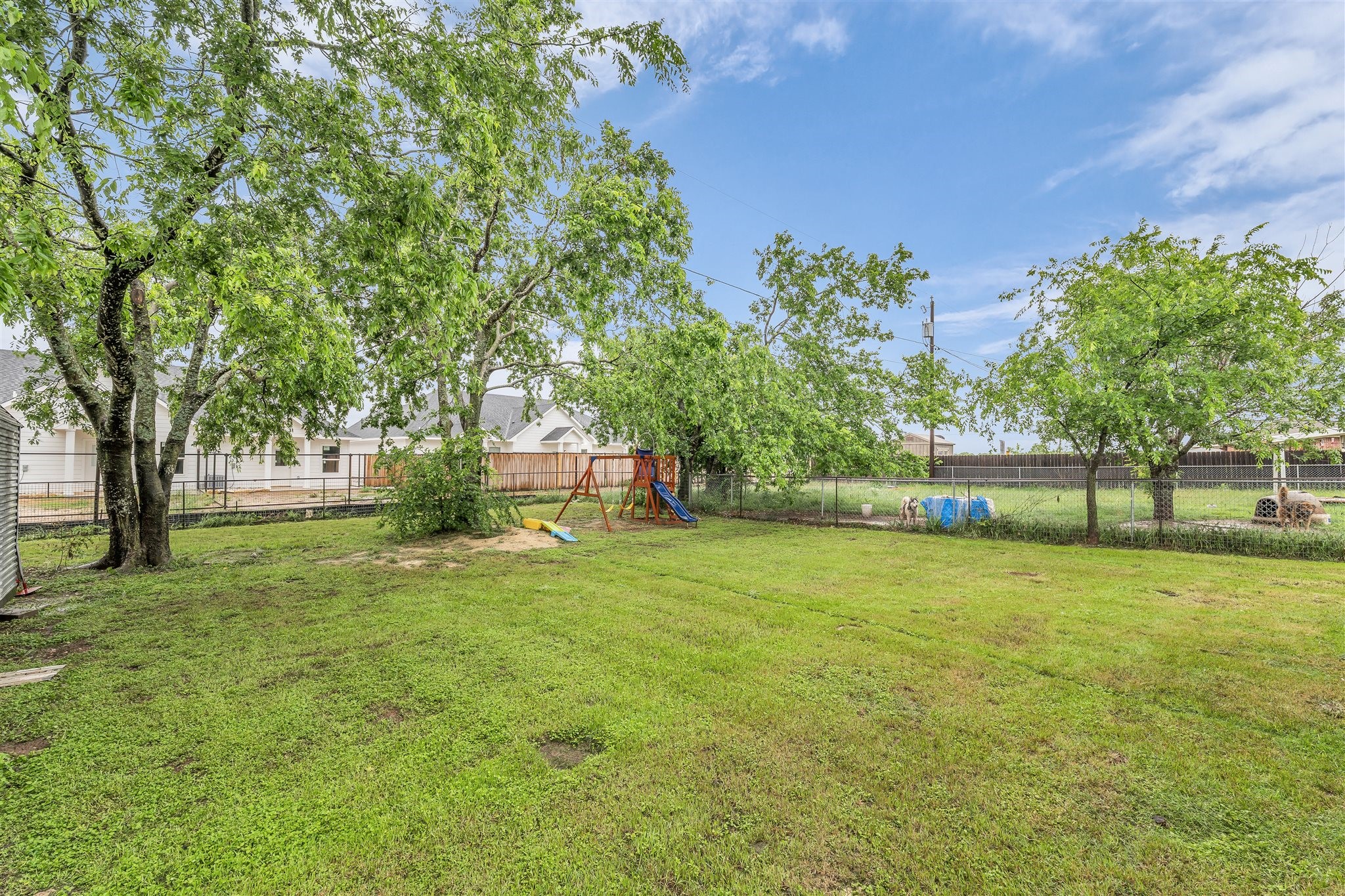 408 Little Avenue Mcgregor TX 76657
