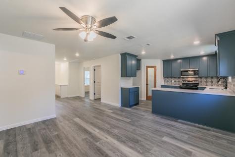 105 Red Oak Street Alvarado TX 76009