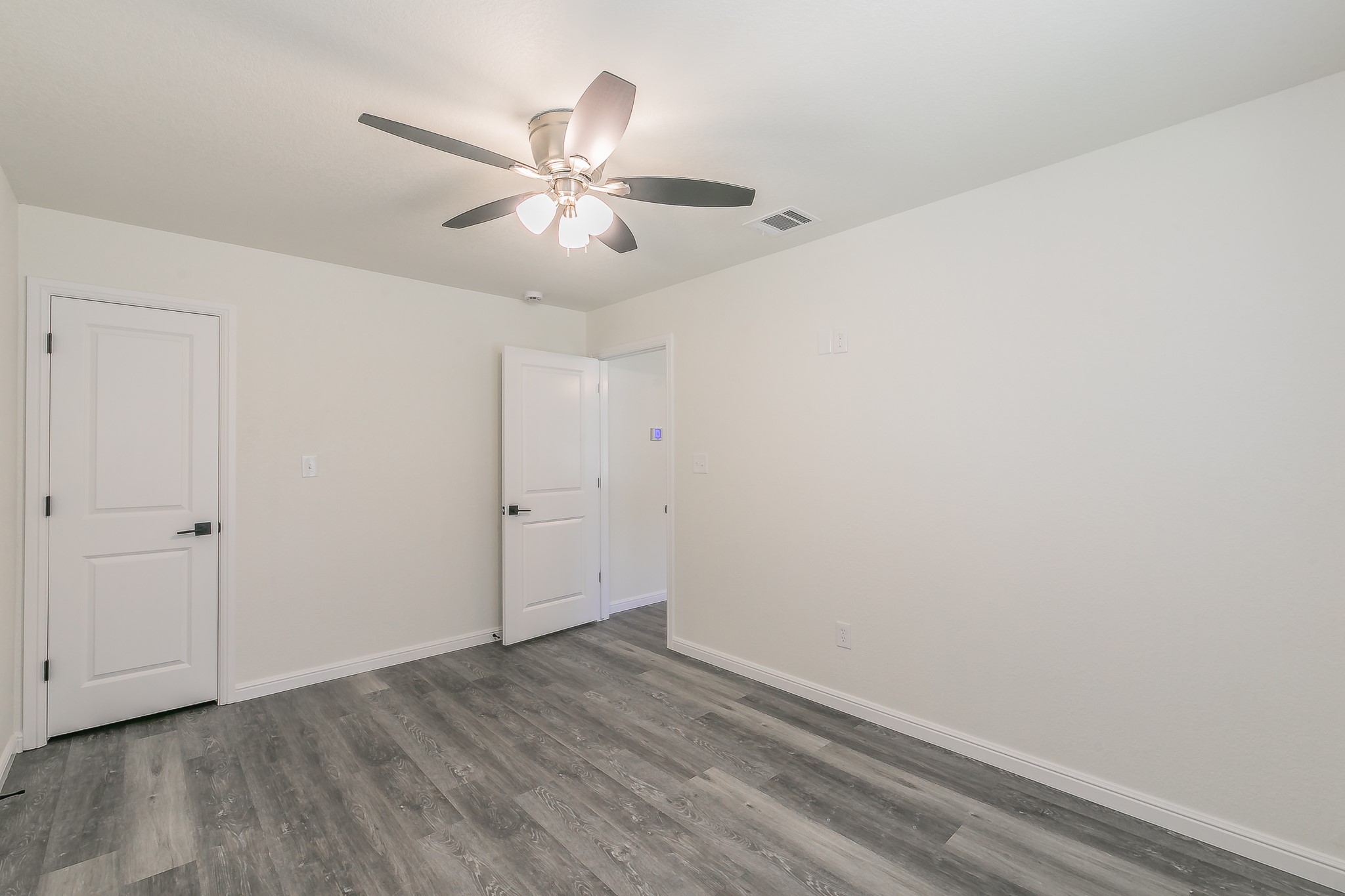 105 Red Oak Street Alvarado TX 76009