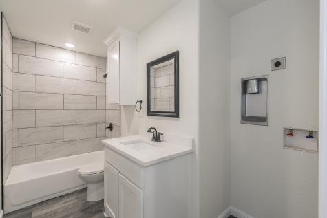 105 Red Oak Street Alvarado TX 76009