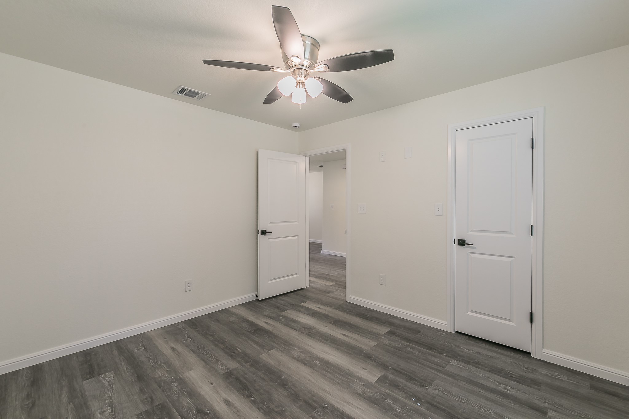 105 Red Oak Street Alvarado TX 76009