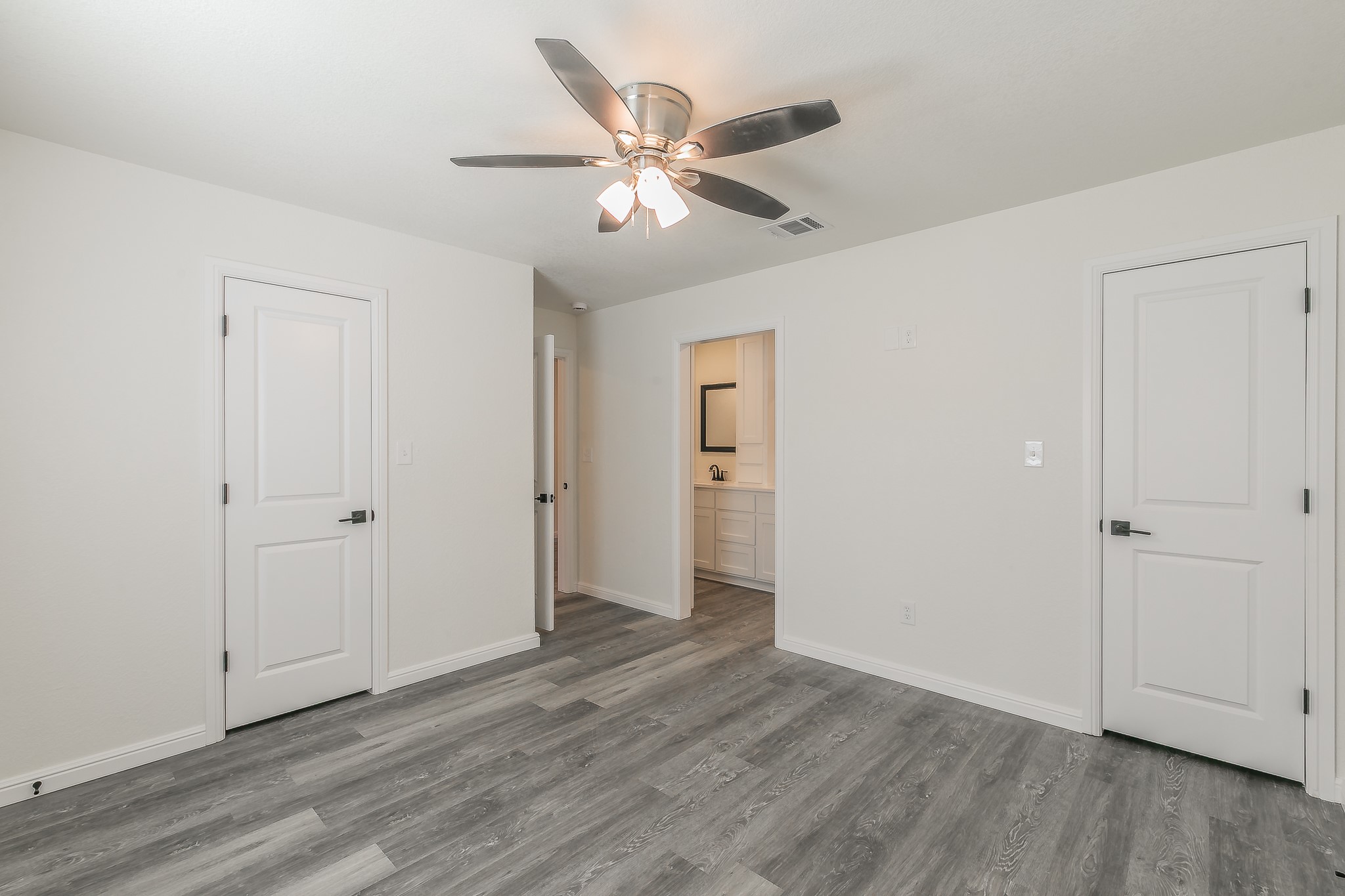 105 Red Oak Street Alvarado TX 76009