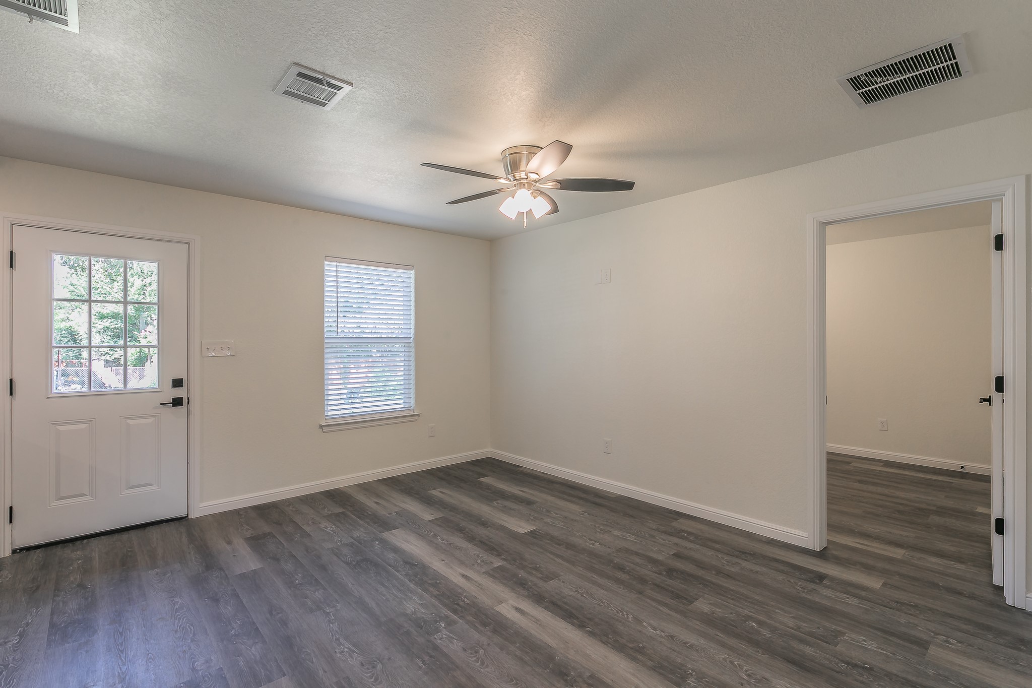 105 Red Oak Street Alvarado TX 76009