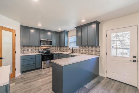 105 Red Oak Street Alvarado TX 76009