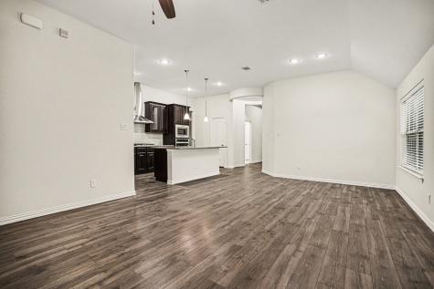 1216 Kensington Drive Forney TX 75126