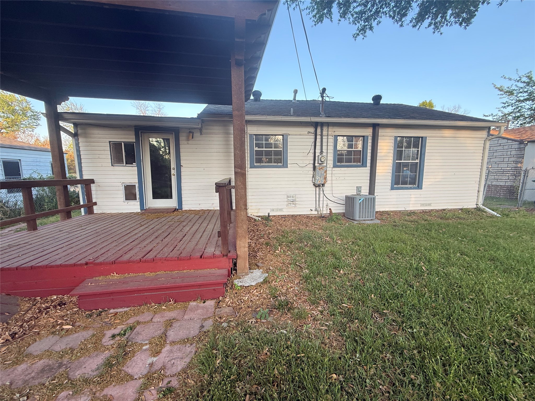 1305 Shady Lane Garland TX 75042