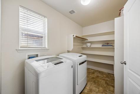 4706 Creekview Lane Balch Springs TX 75180