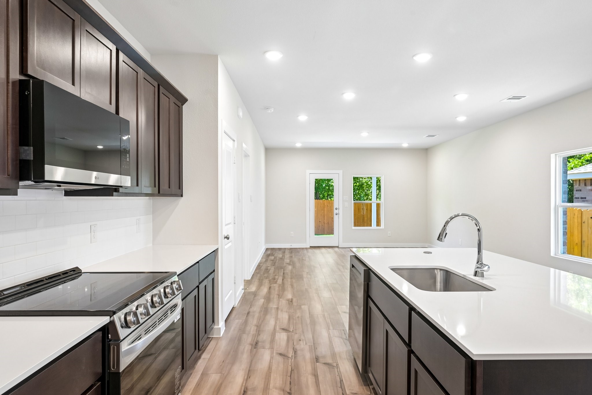 450 Suffolk Drive Ferris TX 75125