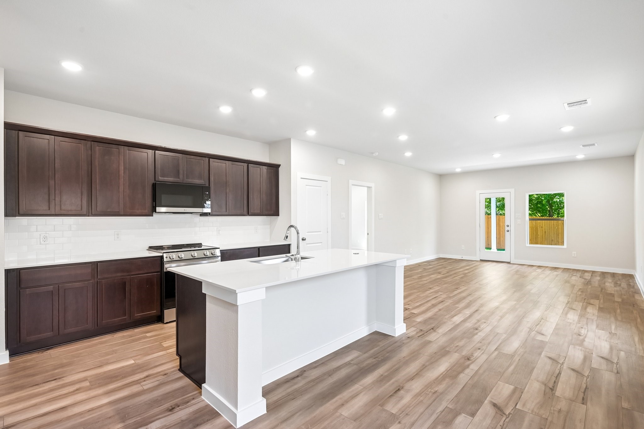 450 Suffolk Drive Ferris TX 75125