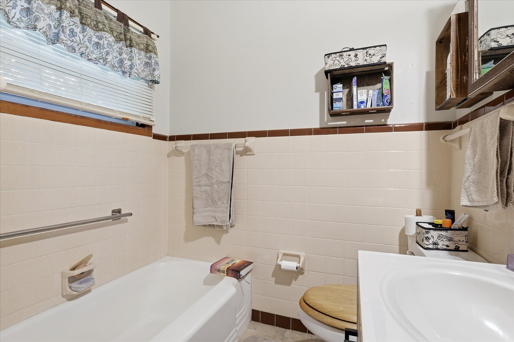 1411 E Garnett Street Gainesville TX 76240
