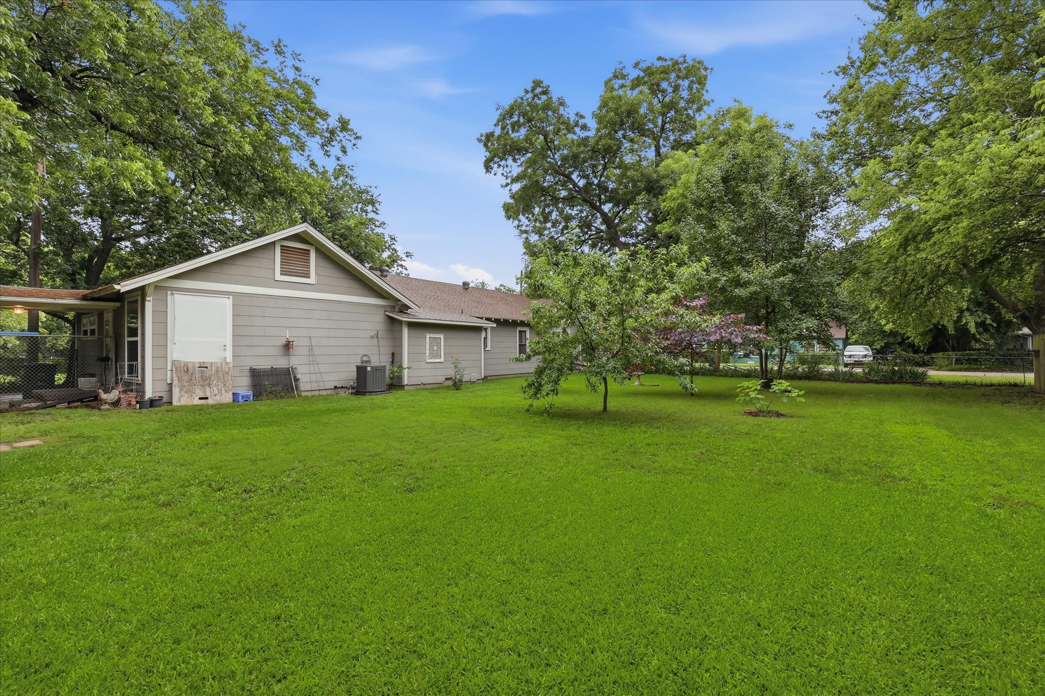 1411 E Garnett Street Gainesville TX 76240