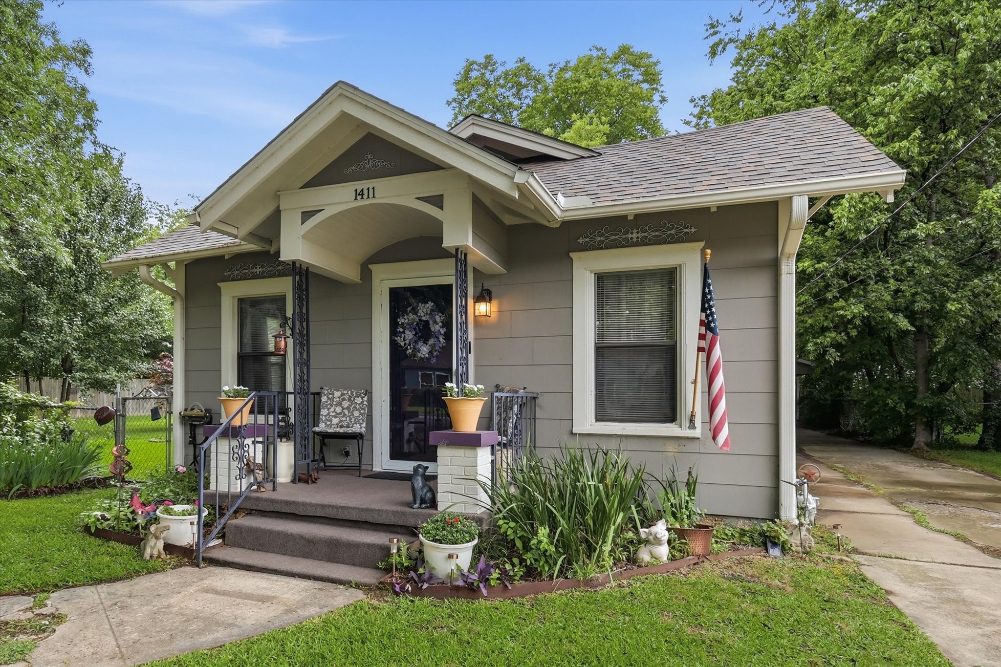 1411 E Garnett Street Gainesville TX 76240