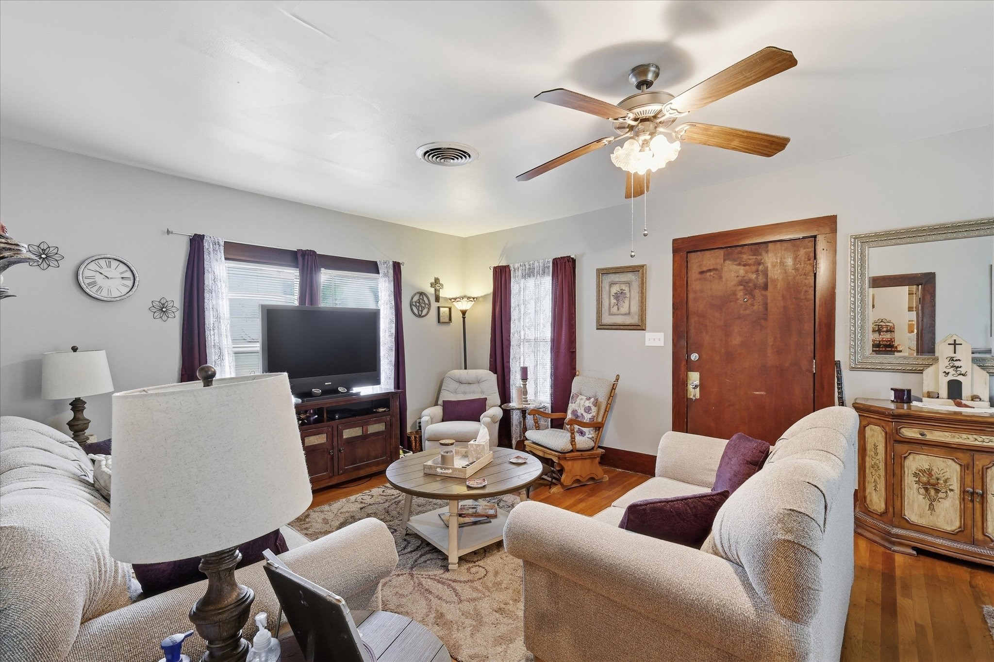 1411 E Garnett Street Gainesville TX 76240
