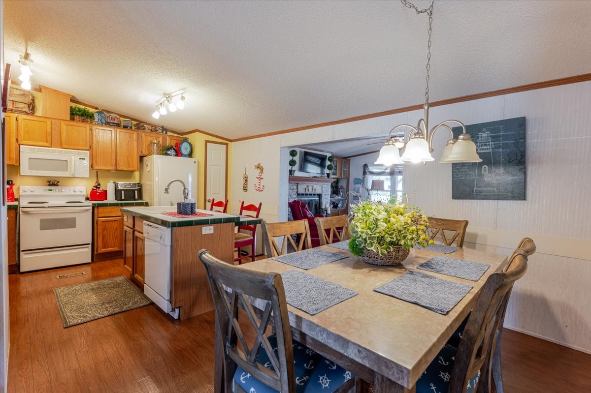 4441 Chapel Road Graham TX 76450