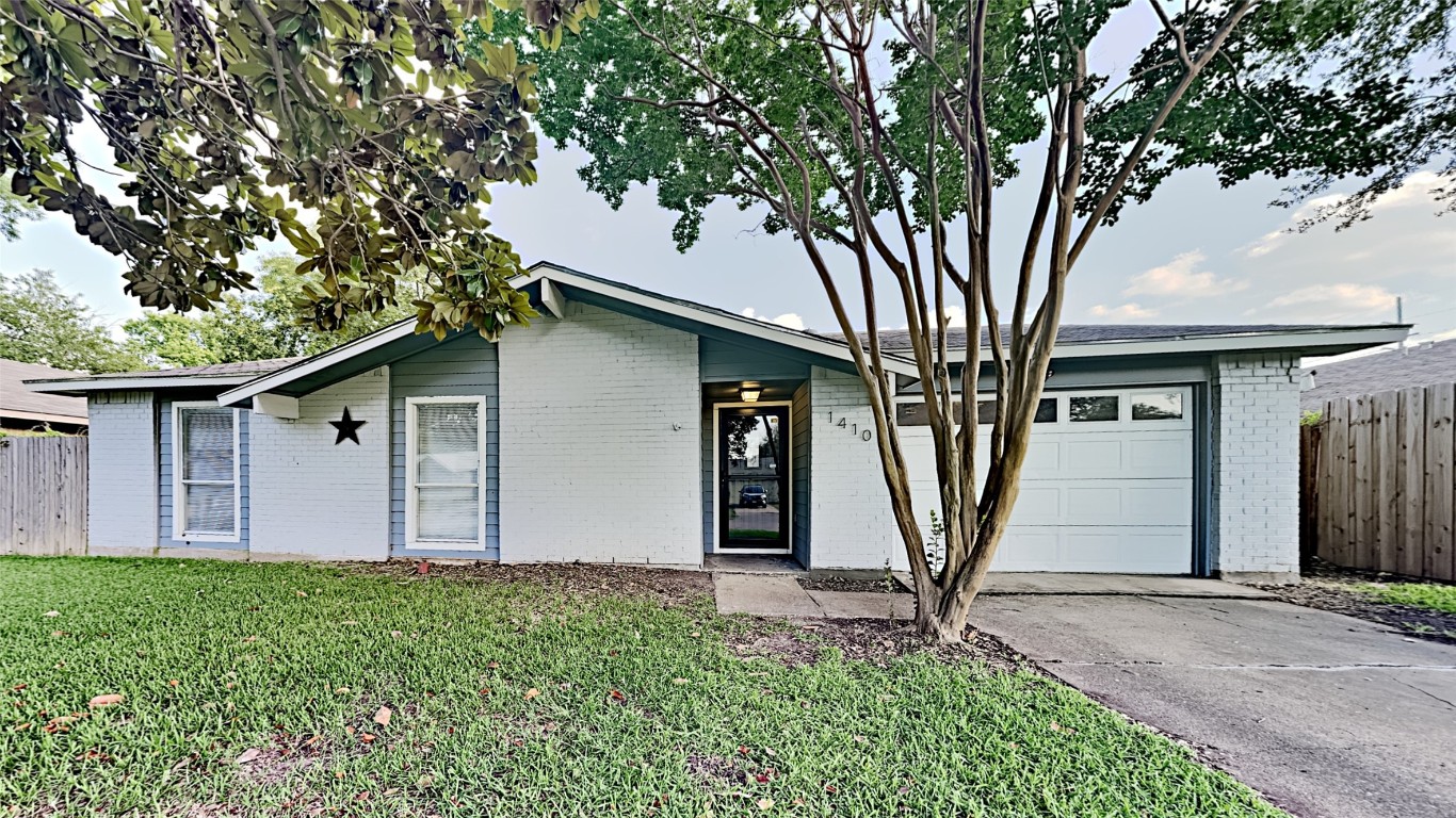 1410 Meridian Way Garland TX 75040