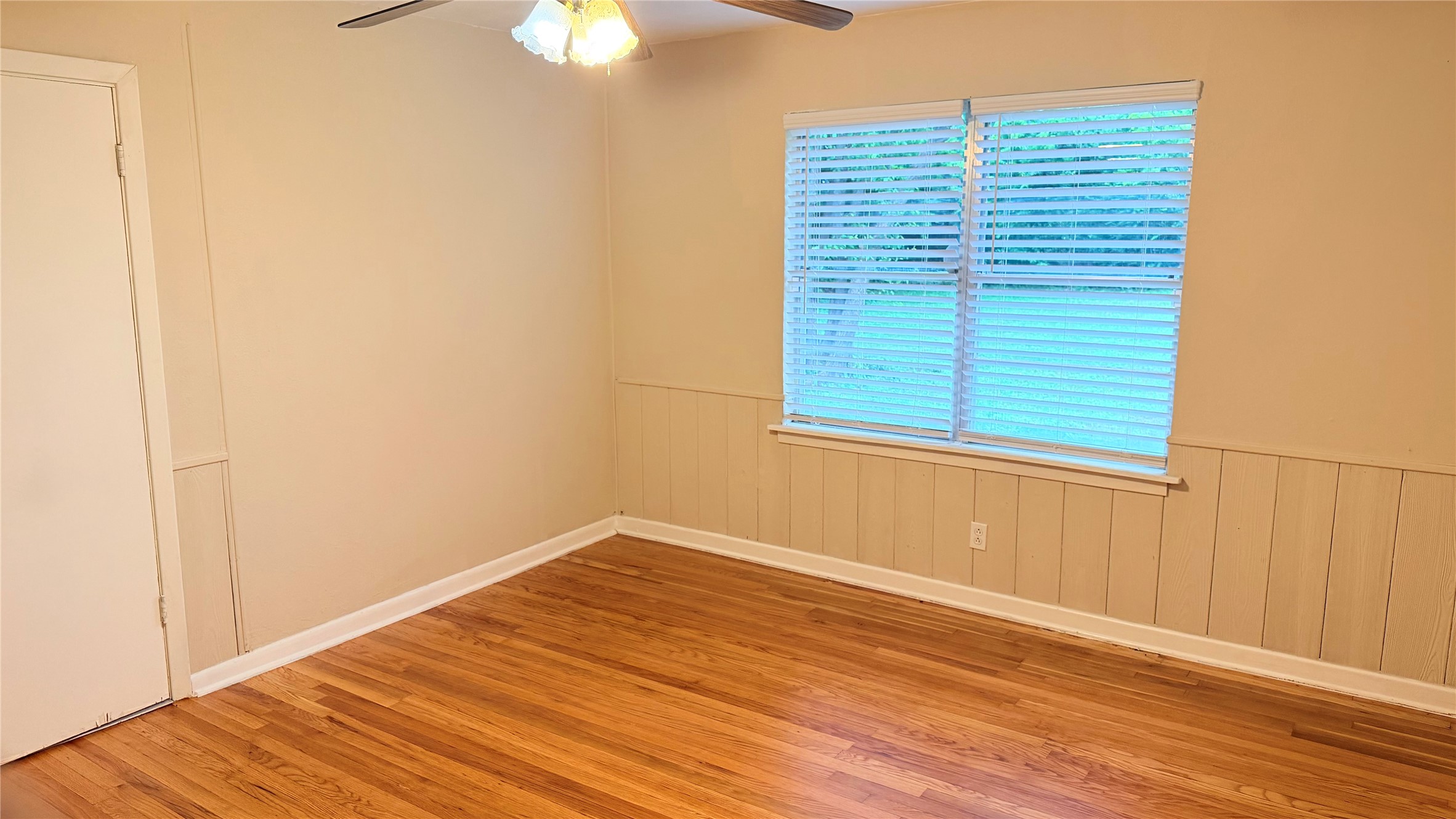 2816 Gardenia Street Fort Worth TX 76119