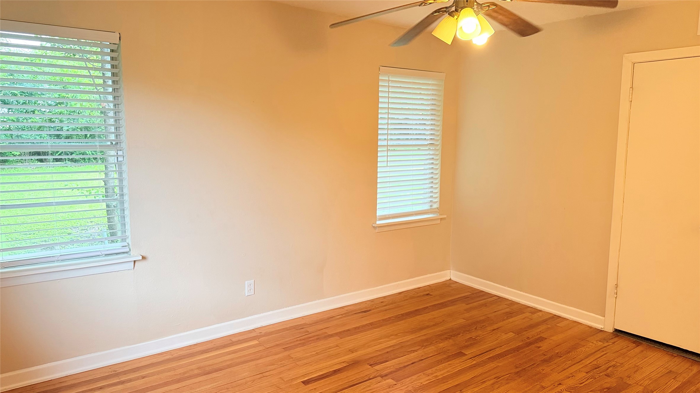 2816 Gardenia Street Fort Worth TX 76119