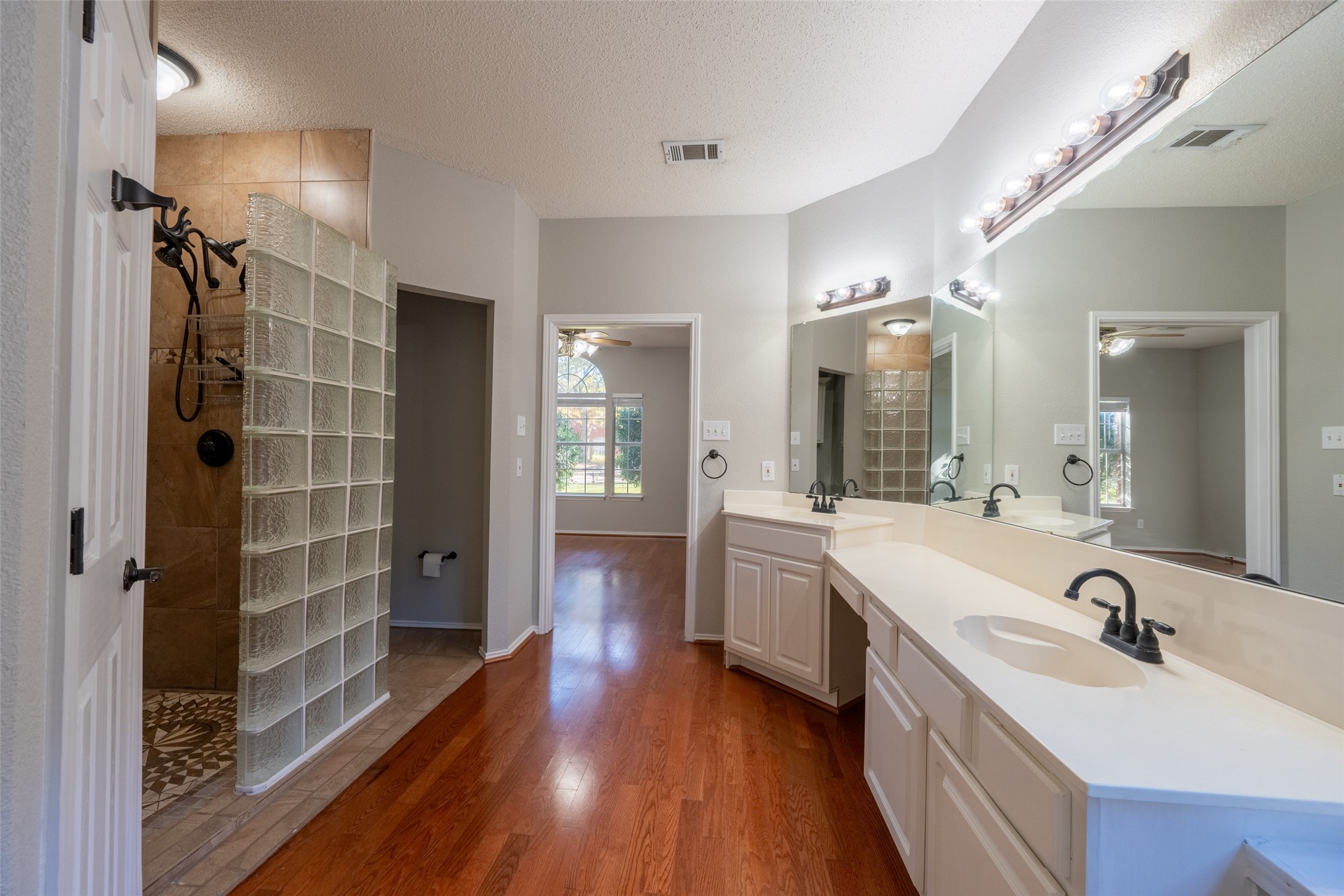 21 Heritage Way Allen TX 75002