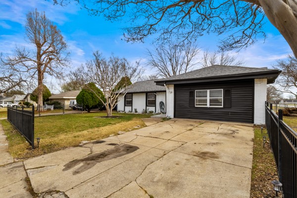 478 Birchwood Drive Garland TX 75043