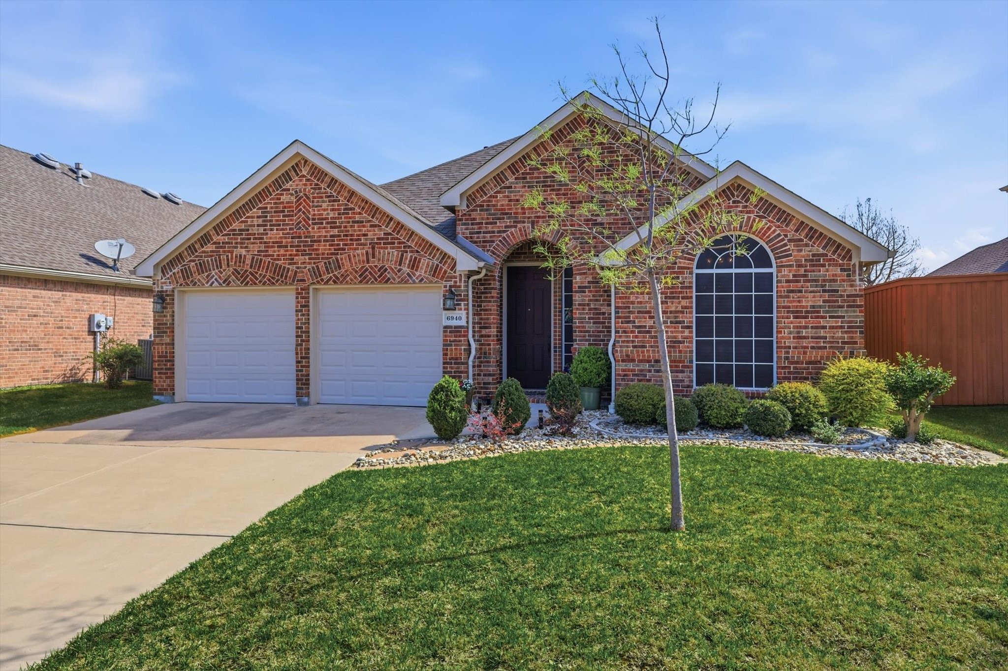 6940 Shoreway Drive Grand Prairie TX 75054