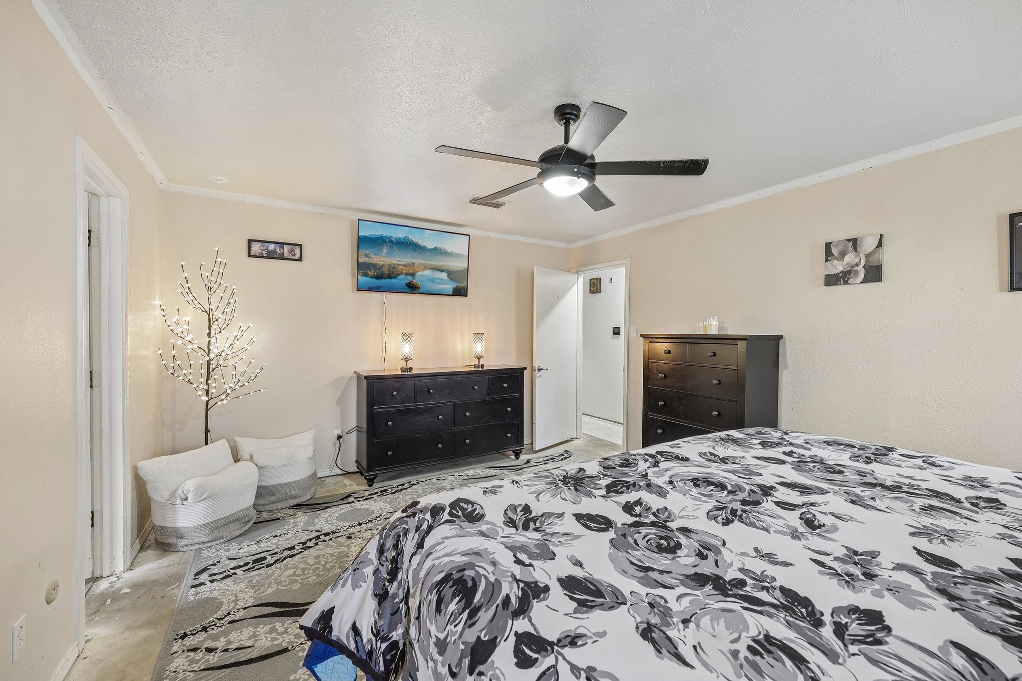 1201 Canadian Circle Grand Prairie TX 75050