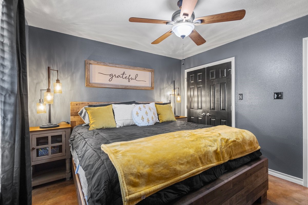202 Spring Valley Queen City TX 75572