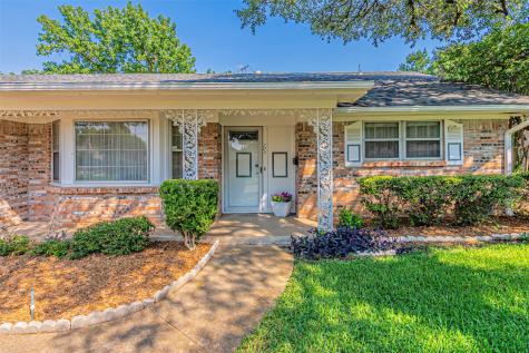 709 Blue Lake Drive Fort Worth TX 76103