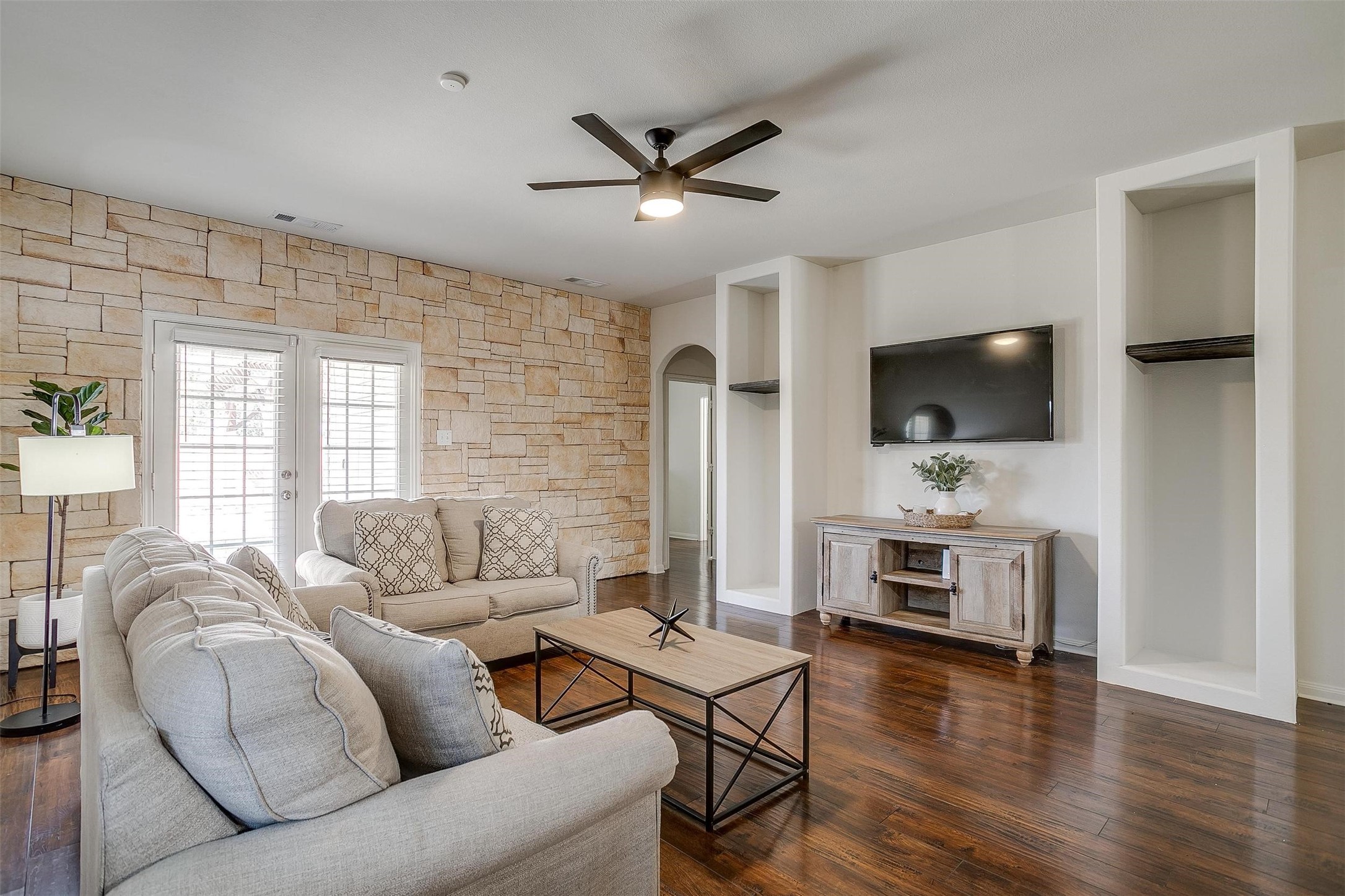 457 Buoy Drive Crowley TX 76036