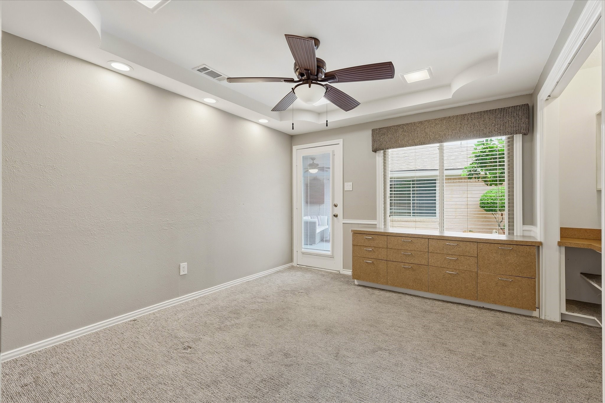 400 Sheffield Drive Richardson TX 75081