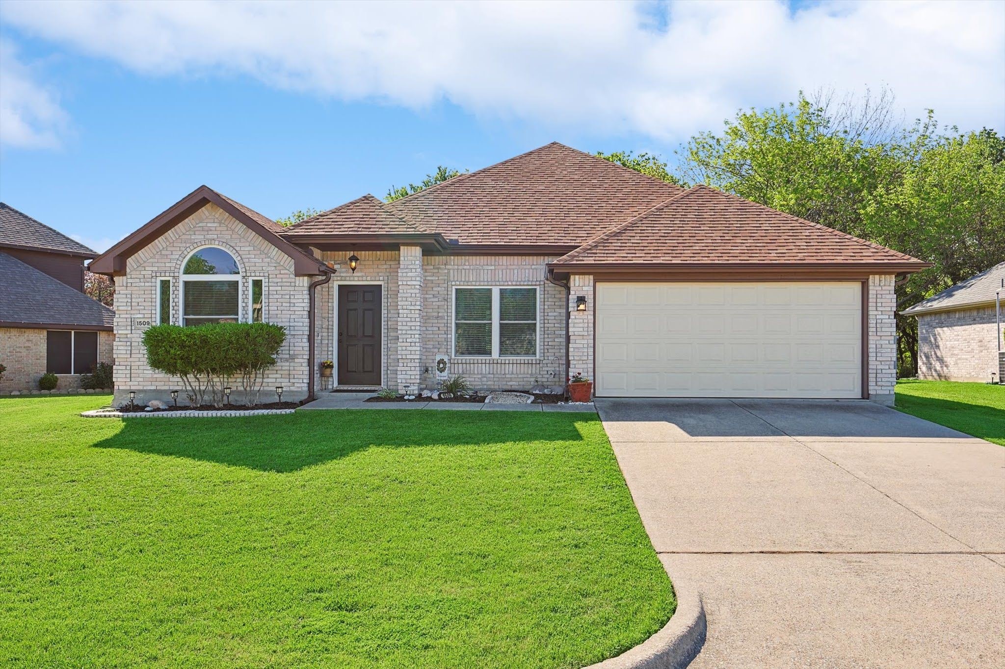 1509 Creekside Avenue Sherman TX 75092